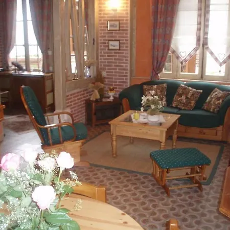 Vakantiehuis La Bouilloire, Demeure Historique Et De Caractere Du 19e Siecle. La Bouille