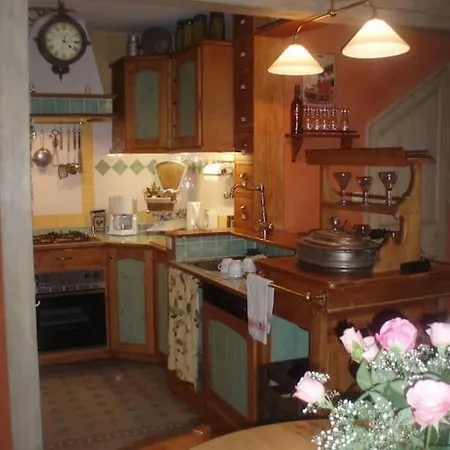Vakantiehuis La Bouilloire, Demeure Historique Et De Caractere Du 19e Siecle. La Bouille