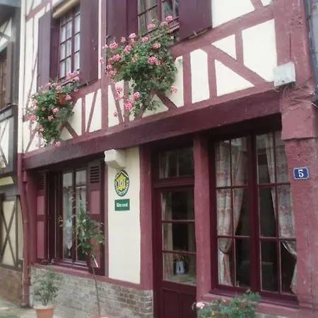 La Bouilloire, Demeure Historique Et De Caractere Du 19e Siecle. Vakantiehuis *